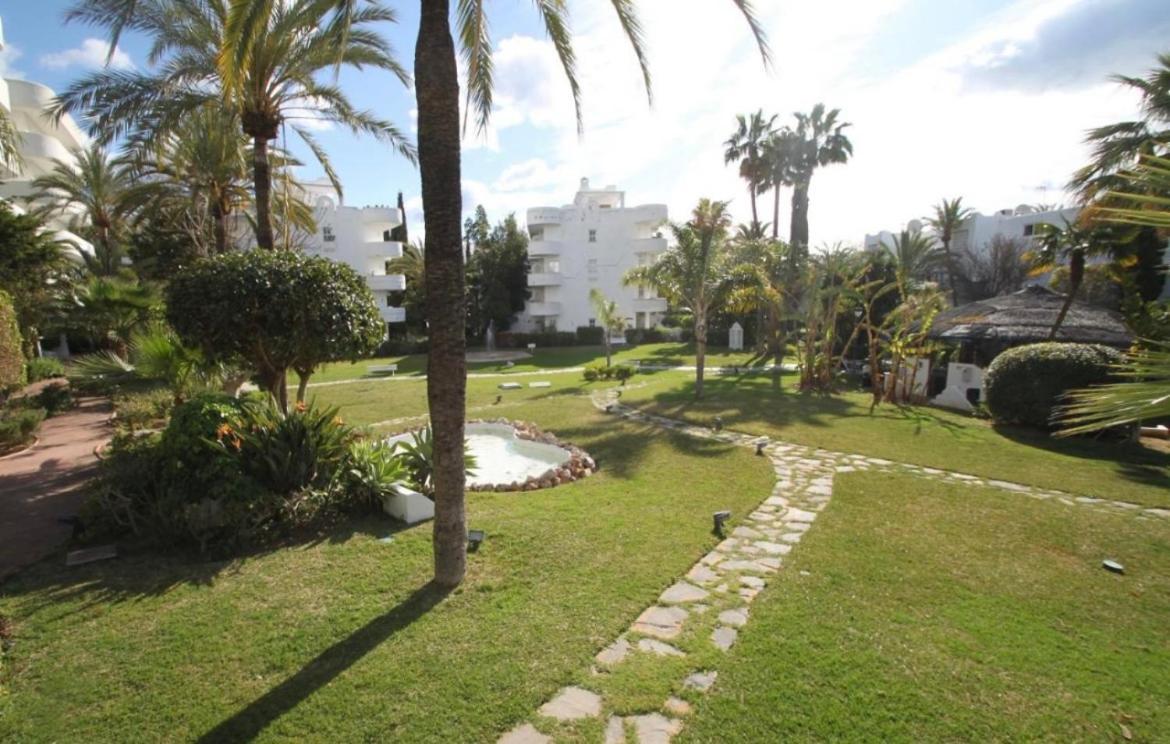 Apartment Duplex En Real Marbella